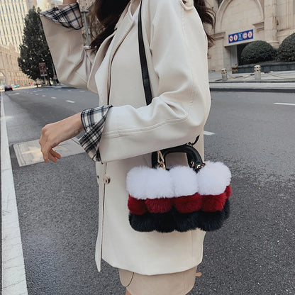 Winter Handbag Women Luxury Faux Fur Hand Bags Soft Plush Bags For Women 2022 Crossbody Totes Ladys Luxury Clutches Purse